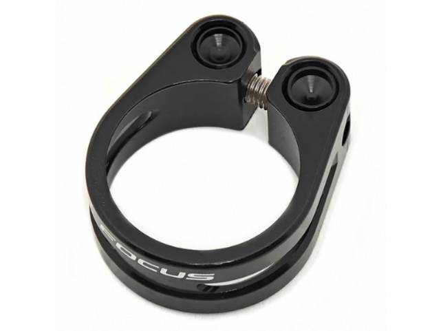 Podsedlová objímka Focus 31,8MM BLACK