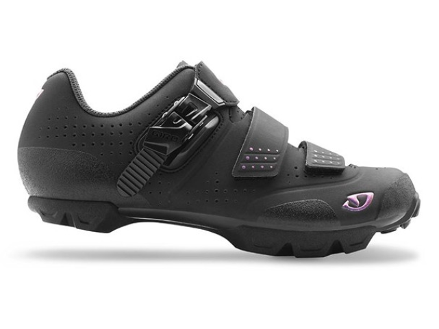 Tretry Giro MANTA R Women Black vel. 37